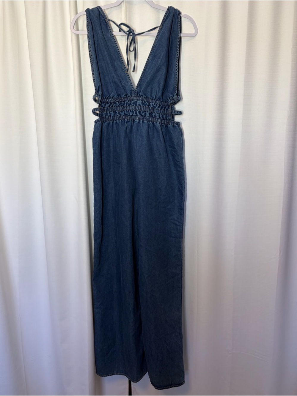 New Sleeveless Denim Jumpsuit M Wide Leg Blue Chambray Boho Comfy Chic Vacation - Picture 4 of 16